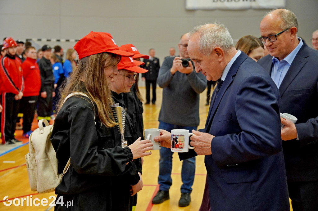 Halowe młodzieżowe zawody sportowo-pożarnicze 2023