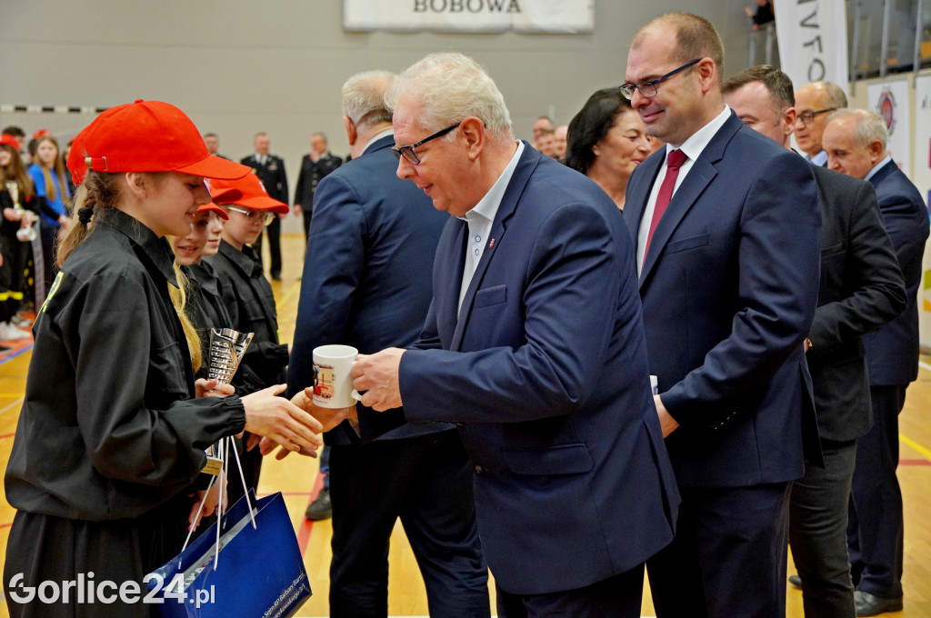 Halowe młodzieżowe zawody sportowo-pożarnicze 2023