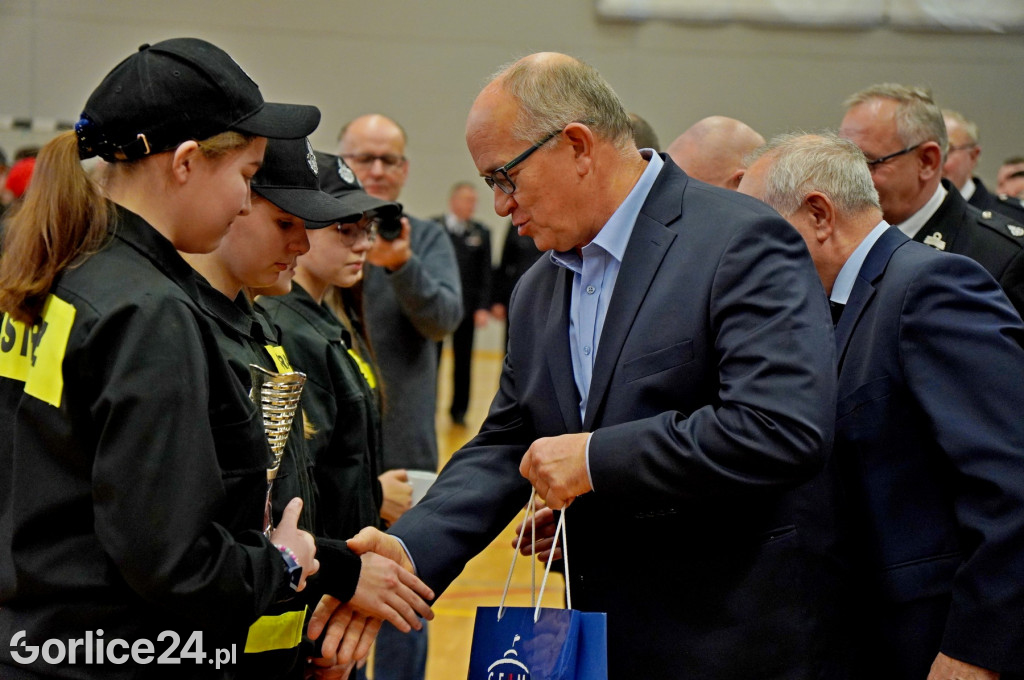 Halowe młodzieżowe zawody sportowo-pożarnicze 2023