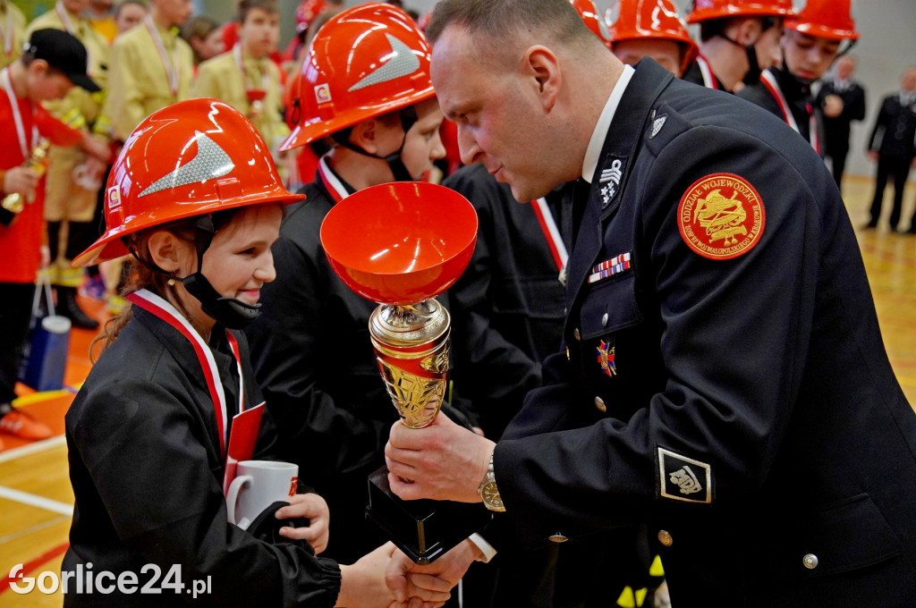 Halowe młodzieżowe zawody sportowo-pożarnicze 2023