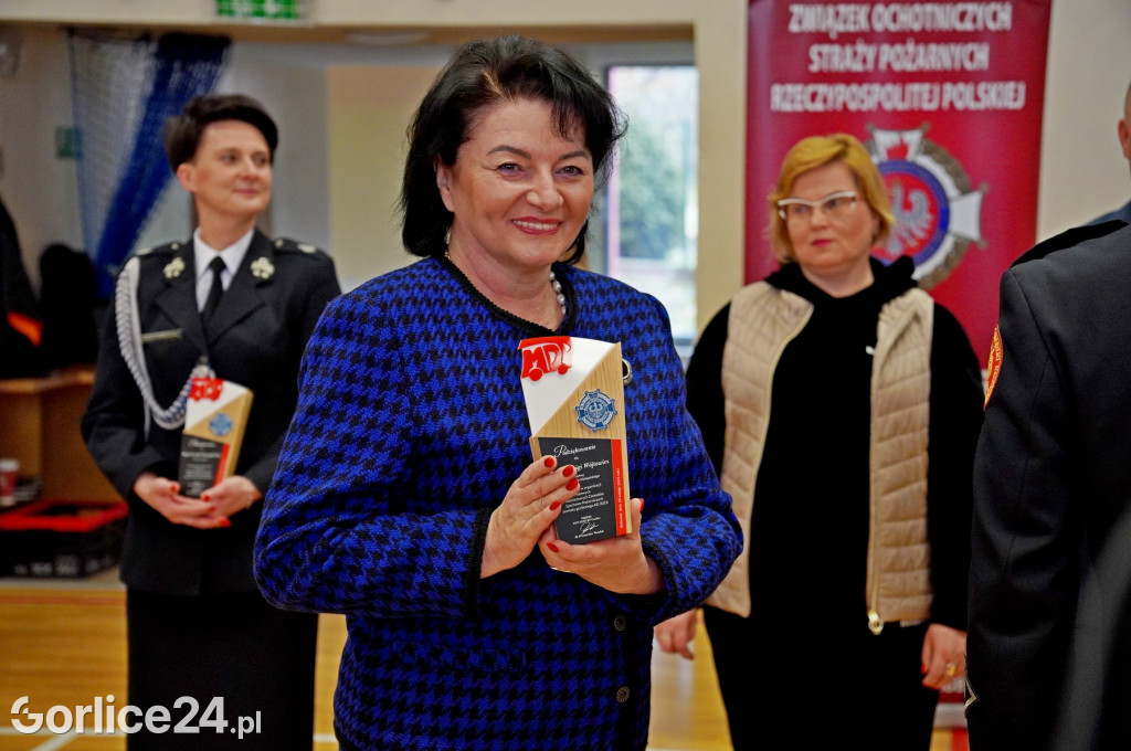 Halowe młodzieżowe zawody sportowo-pożarnicze 2023