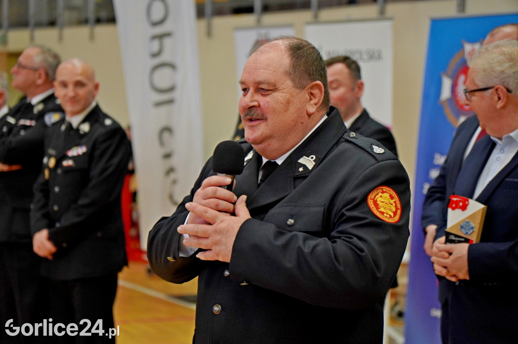 Halowe młodzieżowe zawody sportowo-pożarnicze 2023