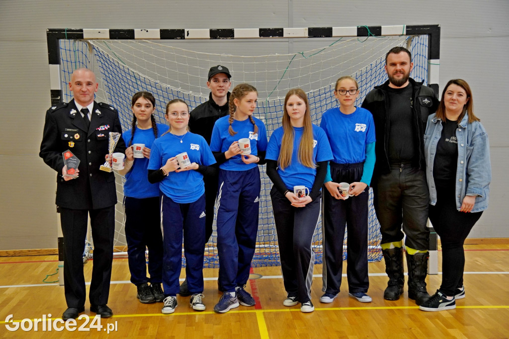 Halowe młodzieżowe zawody sportowo-pożarnicze 2023