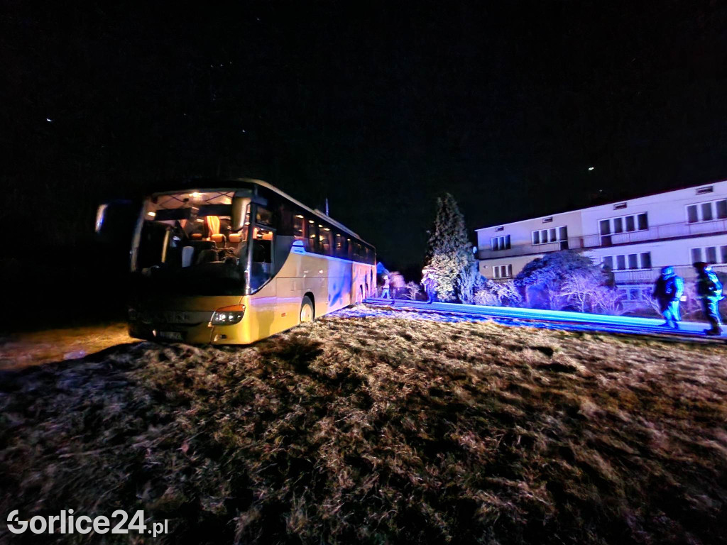 Gorlice. Zdarzenie drogowe z udziałem autokaru