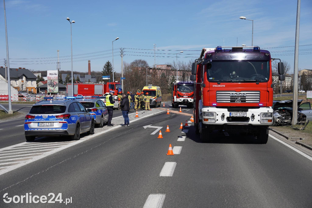 Poważny wypadek na obwodnicy Gorlic