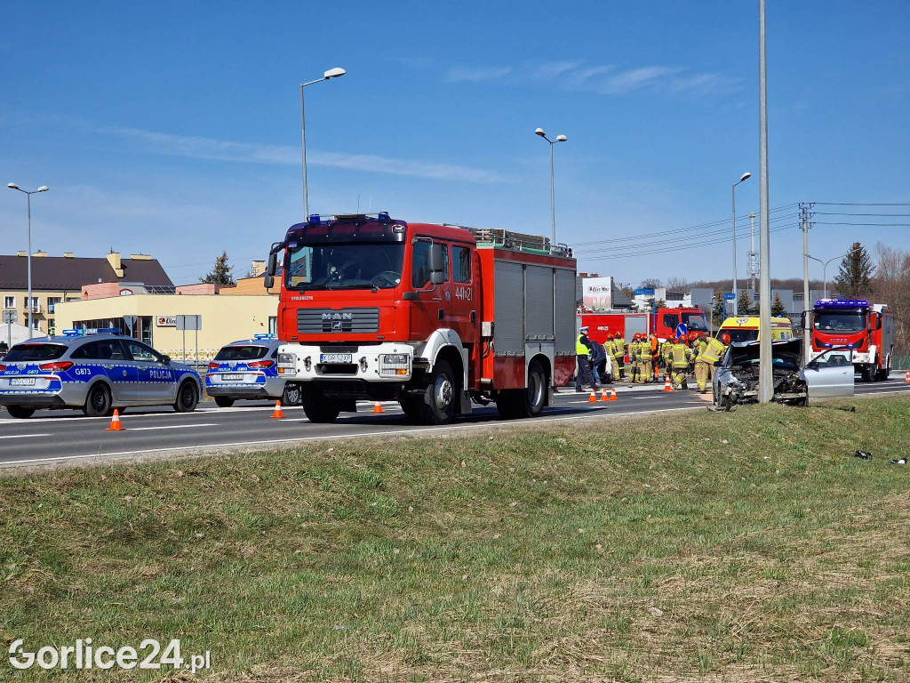 Poważny wypadek na obwodnicy Gorlic