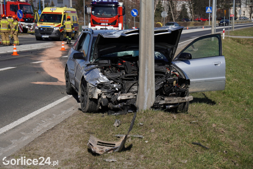 Poważny wypadek na obwodnicy Gorlic