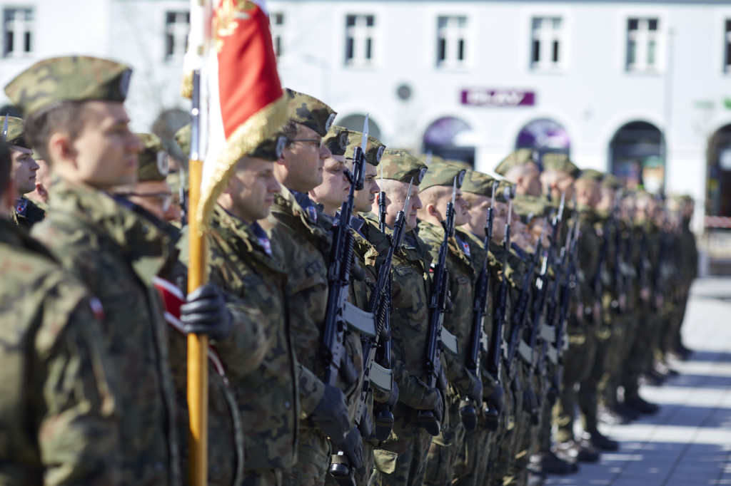 Pierwsze w Polsce Wojskowe Targi Służby i Pracy