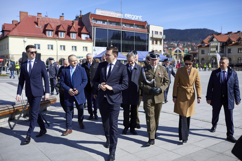 Pierwsze w Polsce Wojskowe Targi Służby i Pracy