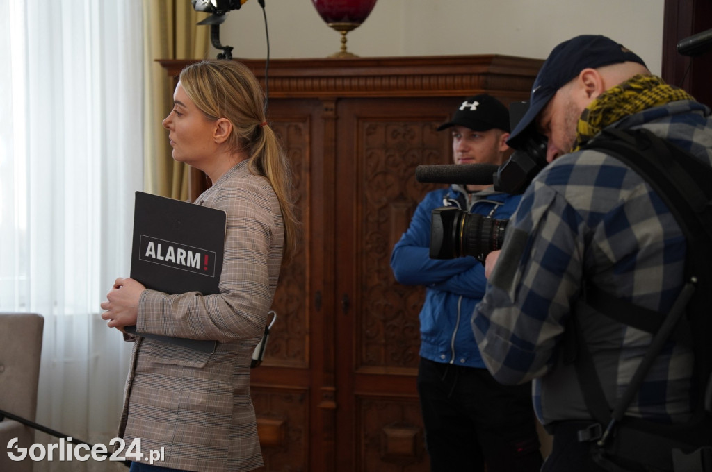 Nie chcą przekaźnika - realizacja programu ALARM!