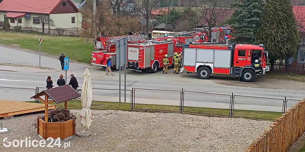 Pożar domu w centrum Uścia Gorlickiego (24.03.)