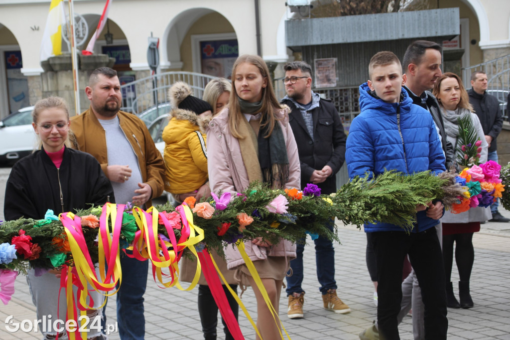Poświecenie palm i rozstrzygnięcie konkursu w bazylice