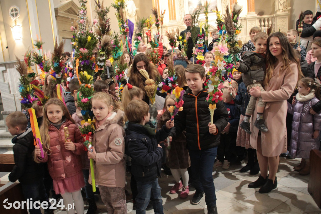Poświecenie palm i rozstrzygnięcie konkursu w bazylice
