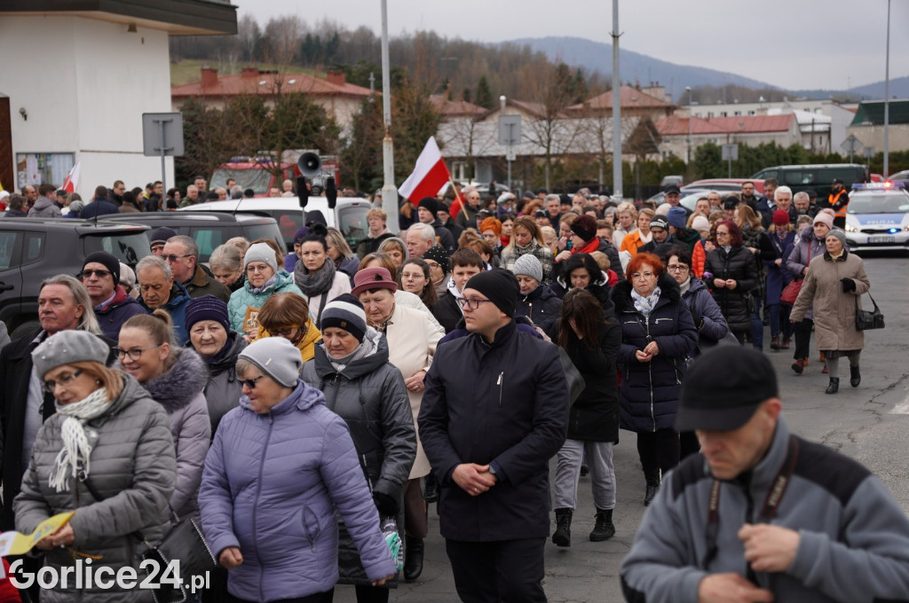 Gorlice. Marsz w obronie Jana Pawła II