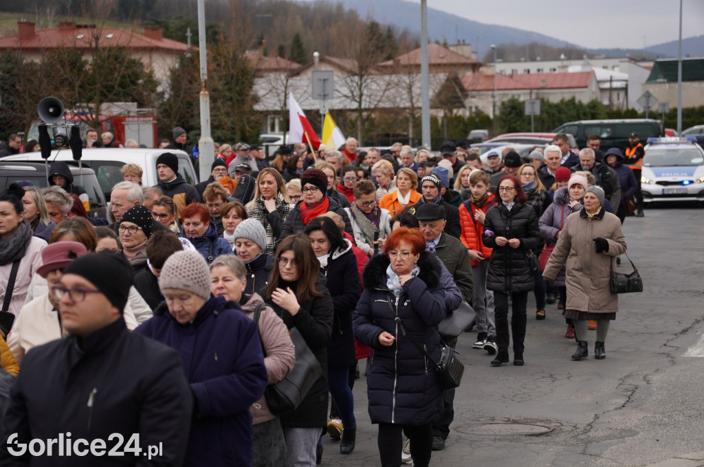 Gorlice. Marsz w obronie Jana Pawła II