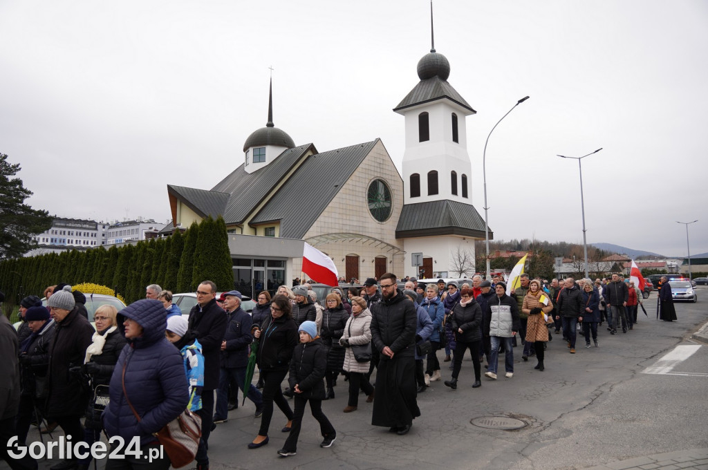 Gorlice. Marsz w obronie Jana Pawła II