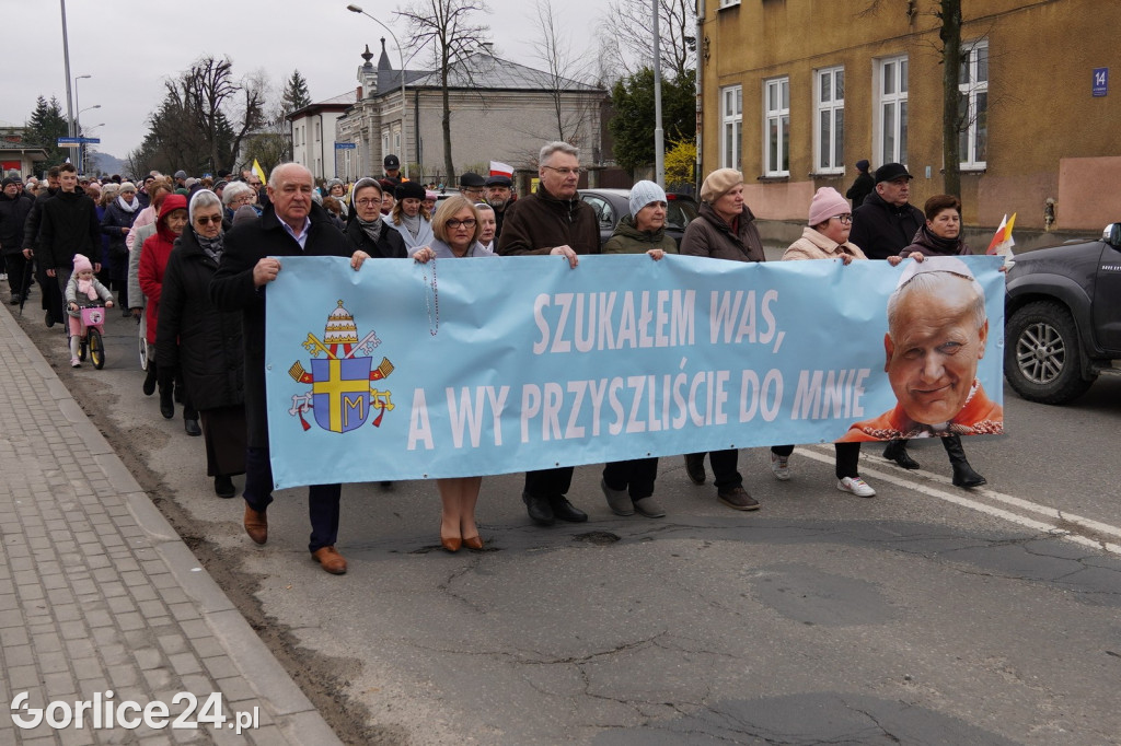 Gorlice. Marsz w obronie Jana Pawła II