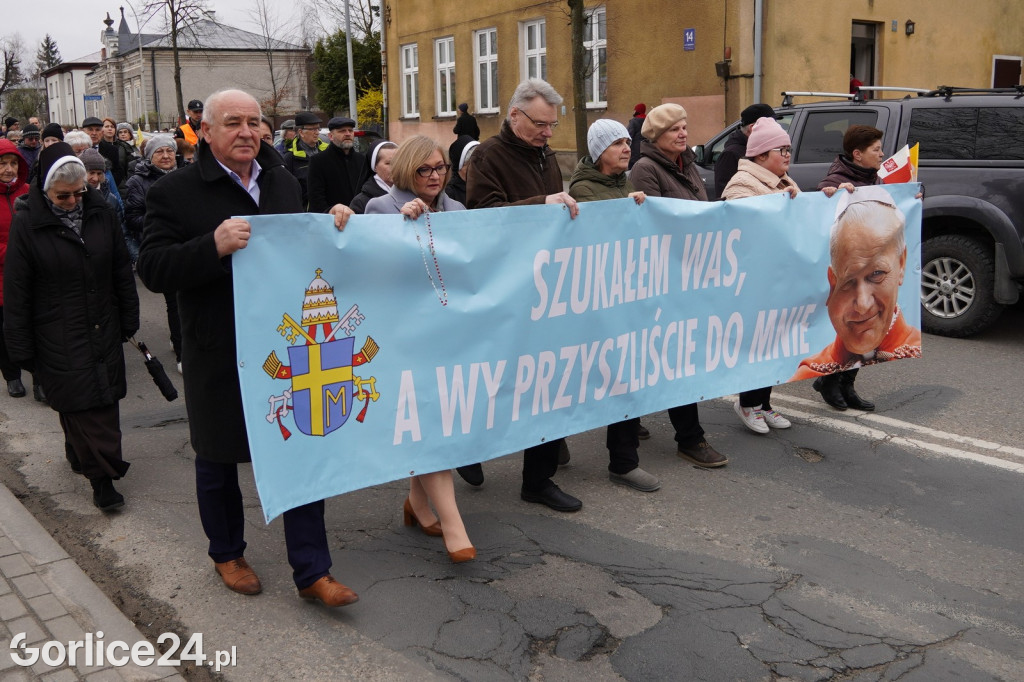 Gorlice. Marsz w obronie Jana Pawła II