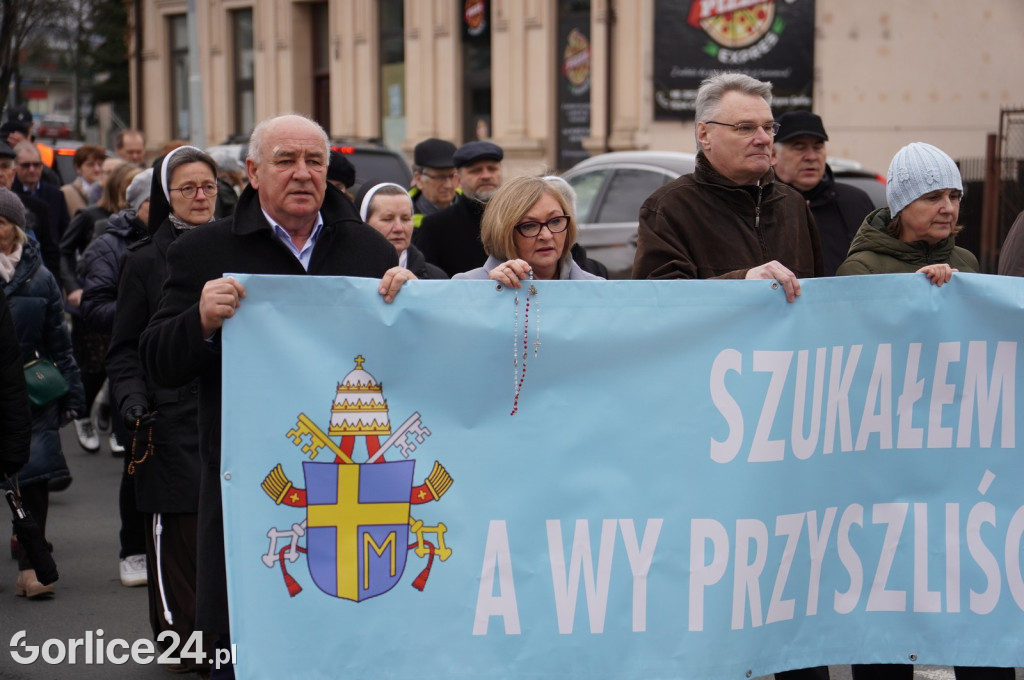 Gorlice. Marsz w obronie Jana Pawła II