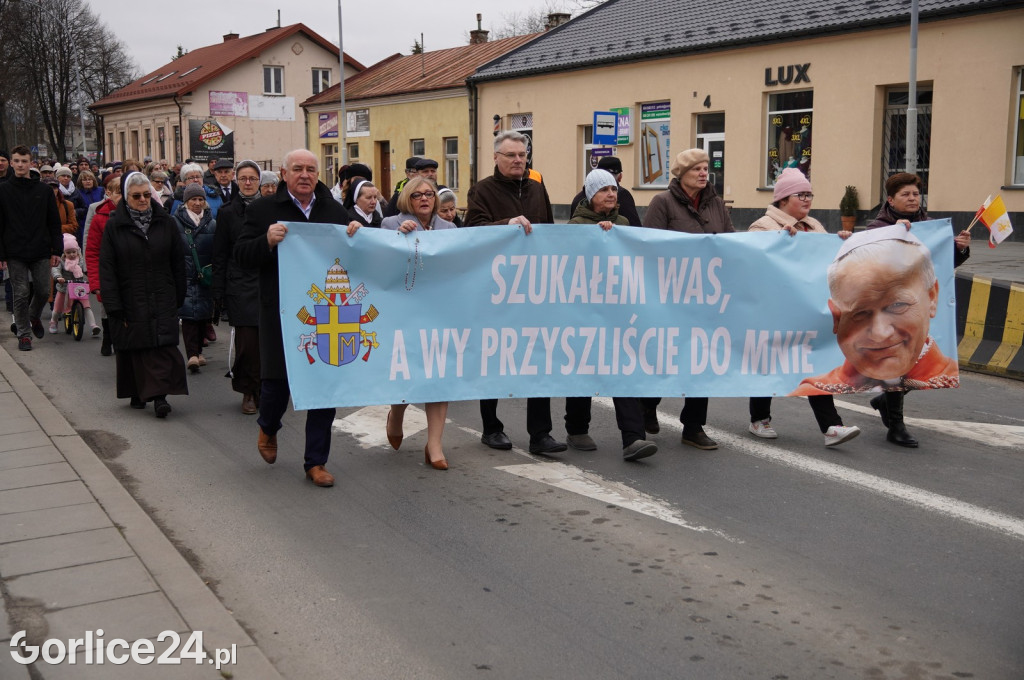 Gorlice. Marsz w obronie Jana Pawła II