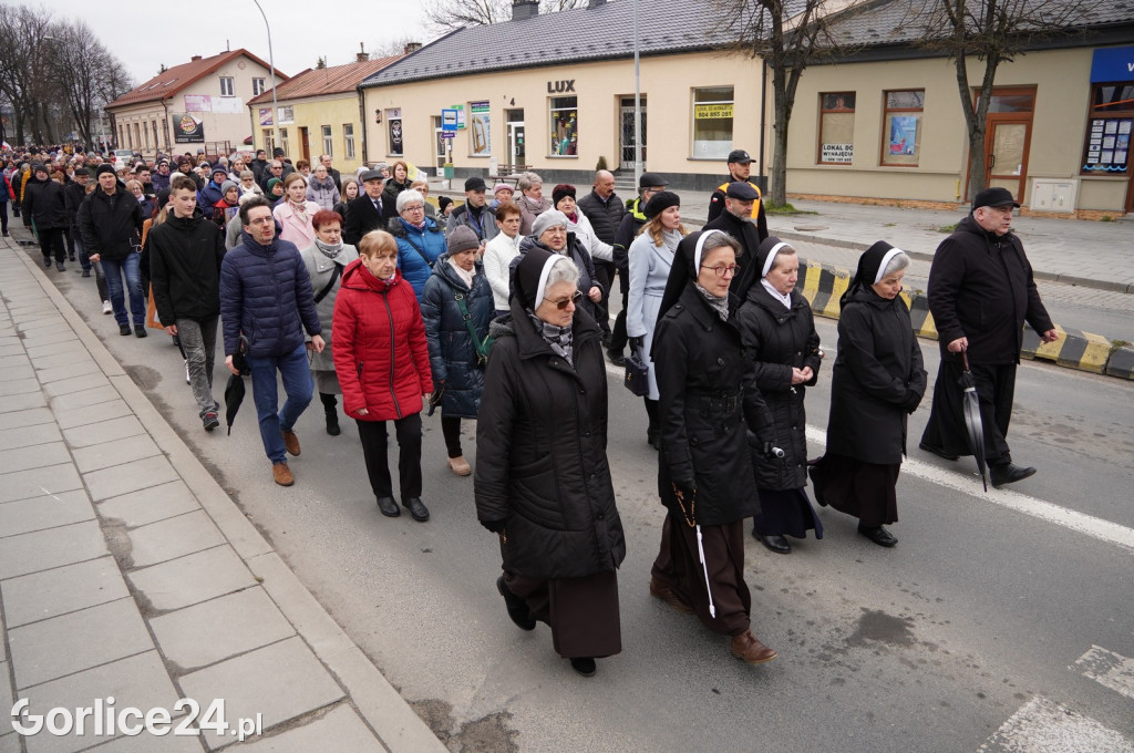 Gorlice. Marsz w obronie Jana Pawła II