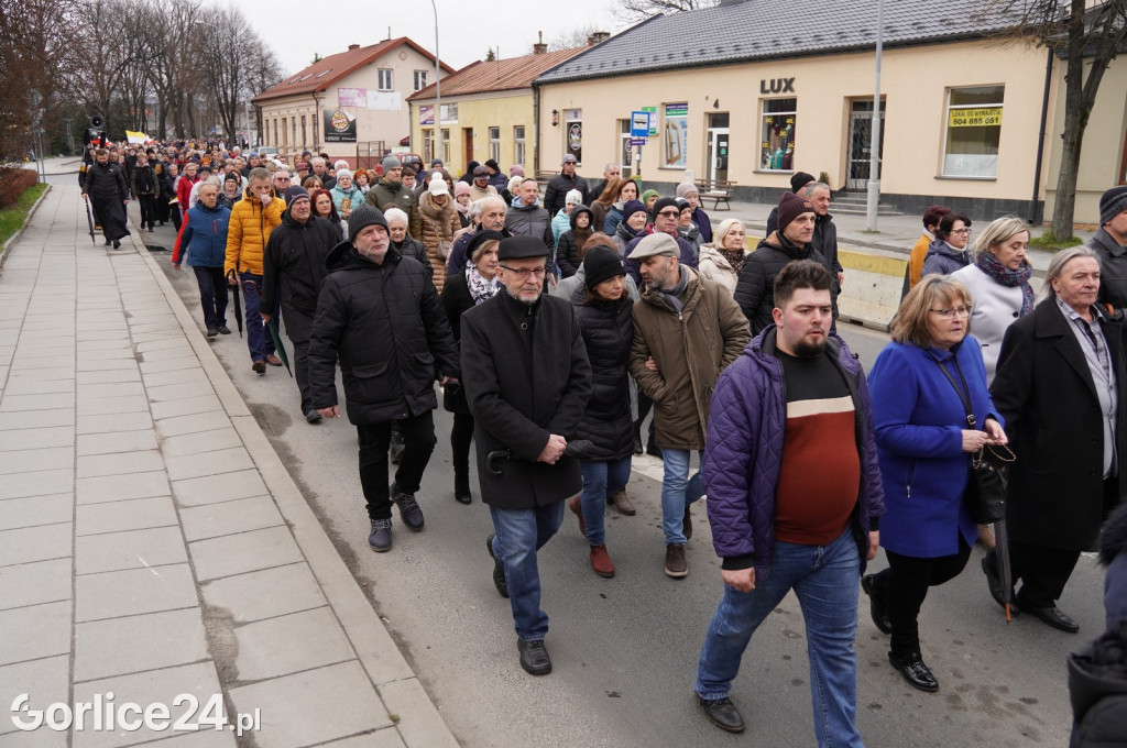 Gorlice. Marsz w obronie Jana Pawła II