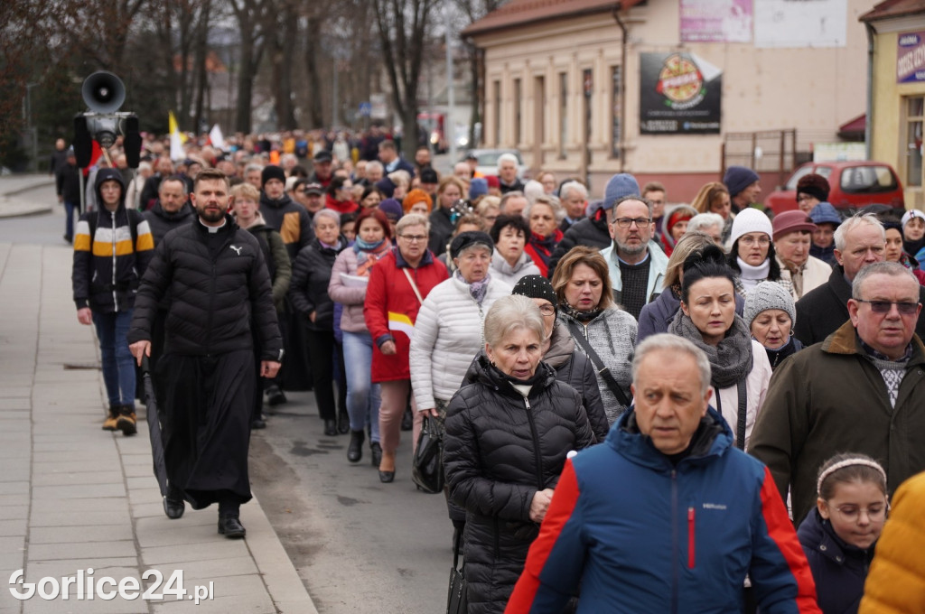 Gorlice. Marsz w obronie Jana Pawła II