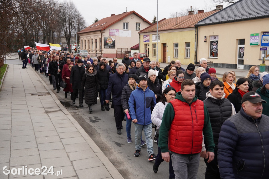 Gorlice. Marsz w obronie Jana Pawła II