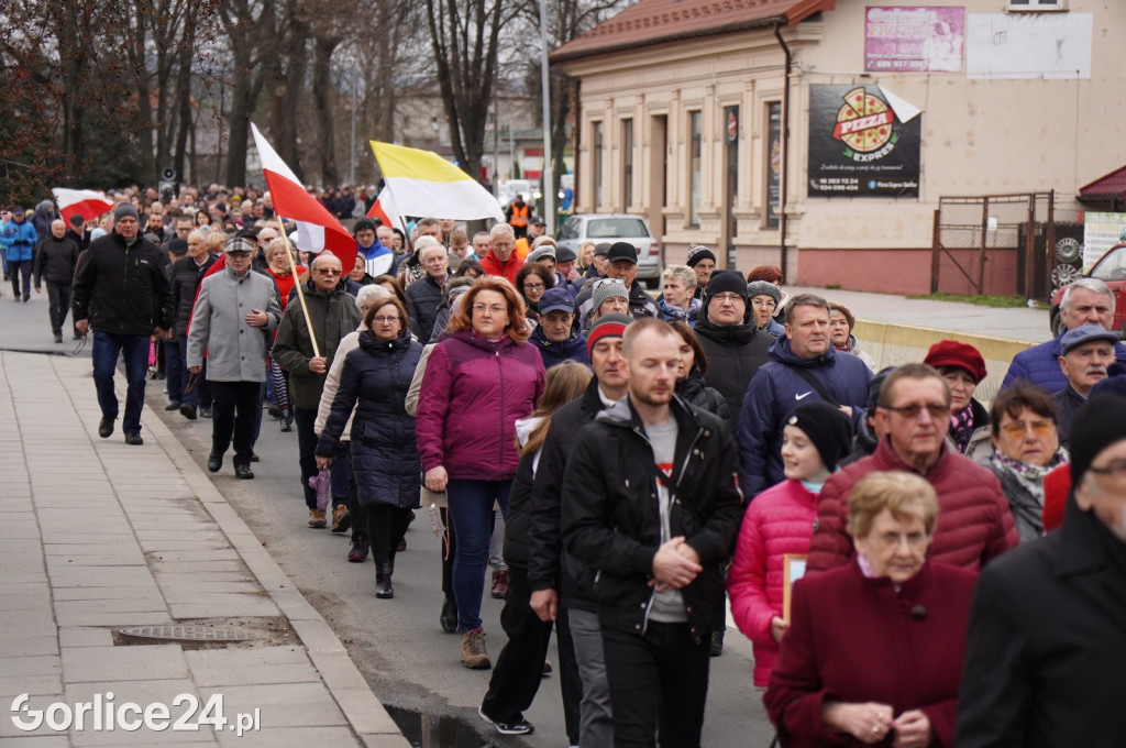 Gorlice. Marsz w obronie Jana Pawła II