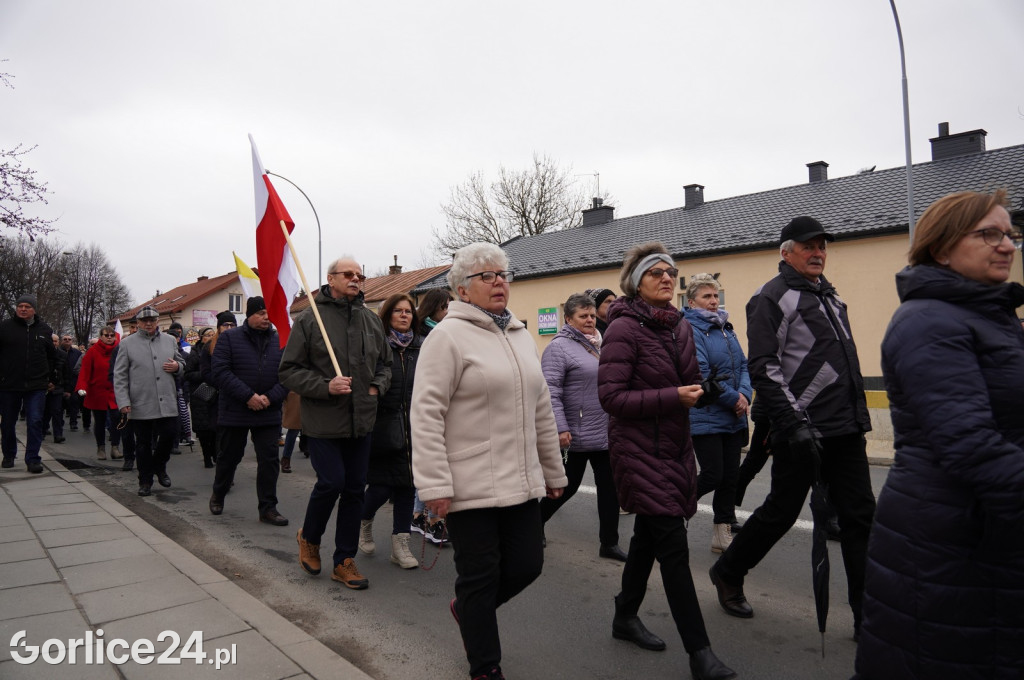 Gorlice. Marsz w obronie Jana Pawła II