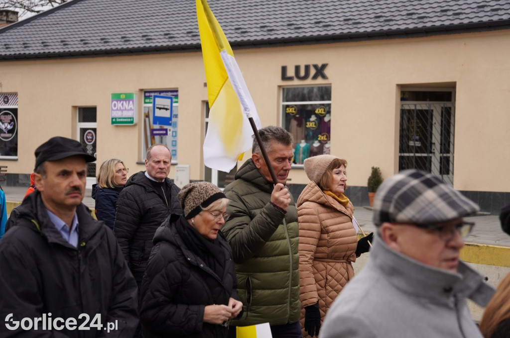 Gorlice. Marsz w obronie Jana Pawła II