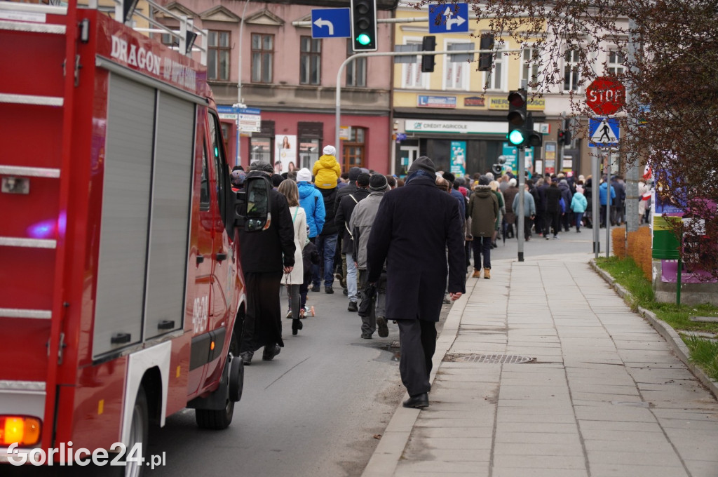 Gorlice. Marsz w obronie Jana Pawła II