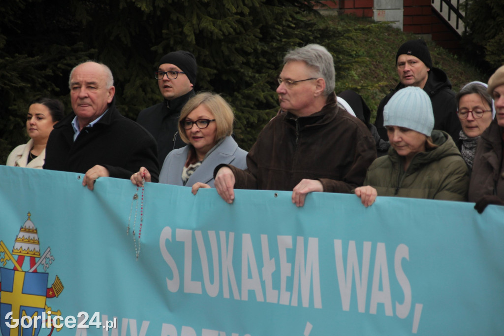 Gorlice. Marsz w obronie Jana Pawła II
