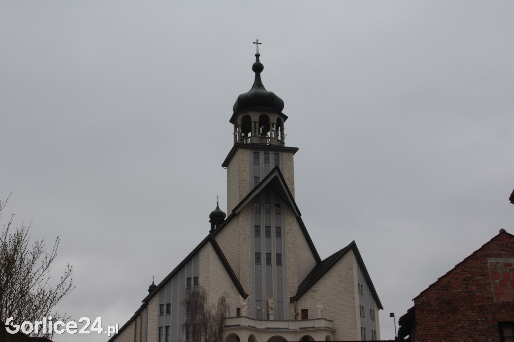 Gorlice. Marsz w obronie Jana Pawła II