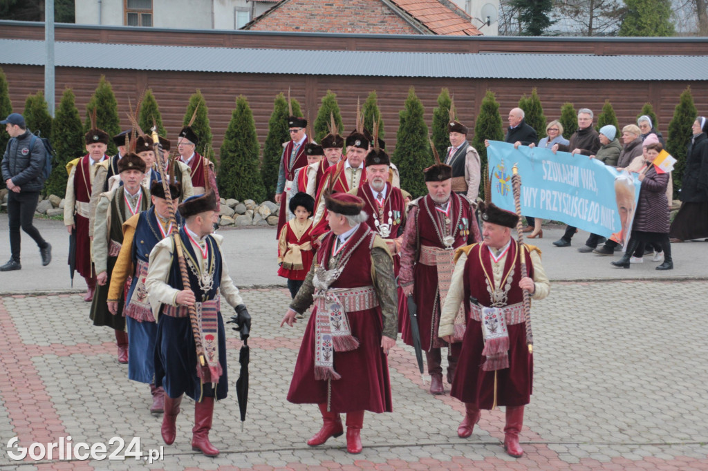 Gorlice. Marsz w obronie Jana Pawła II