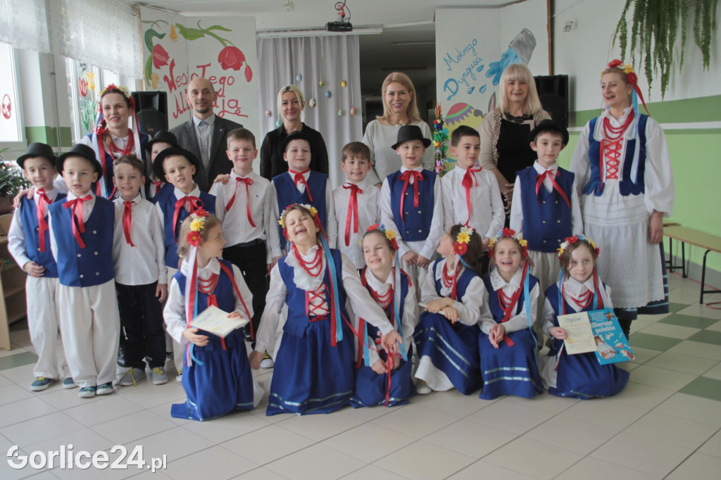Przedstawienie wielkanocne w MZS nr 5 w Gorlicach