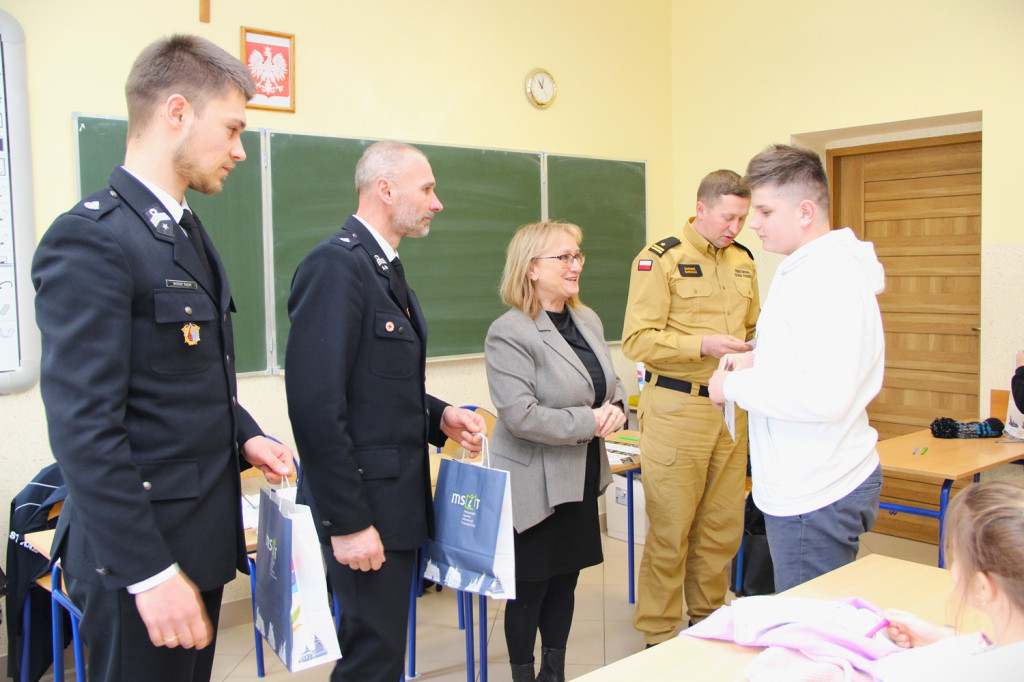 Eliminacje Turnieju Wiedzy Pożarniczej w Bieczu i Sękowej