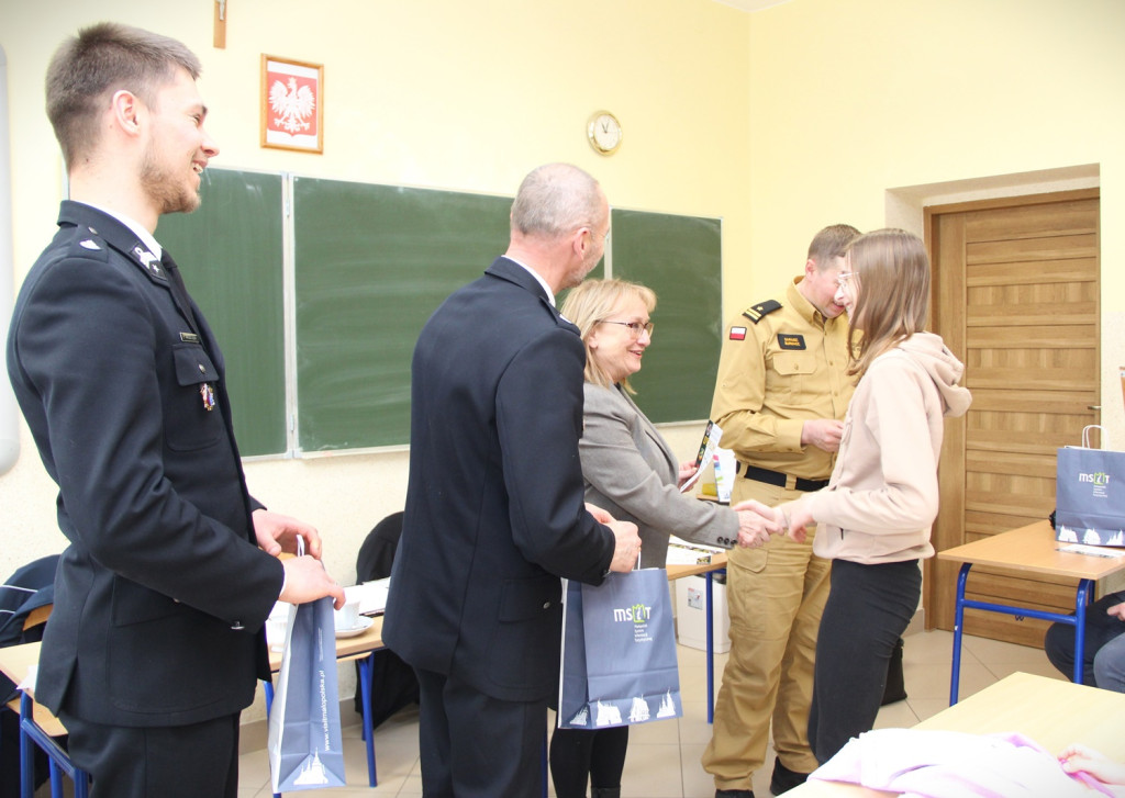 Eliminacje Turnieju Wiedzy Pożarniczej w Bieczu i Sękowej