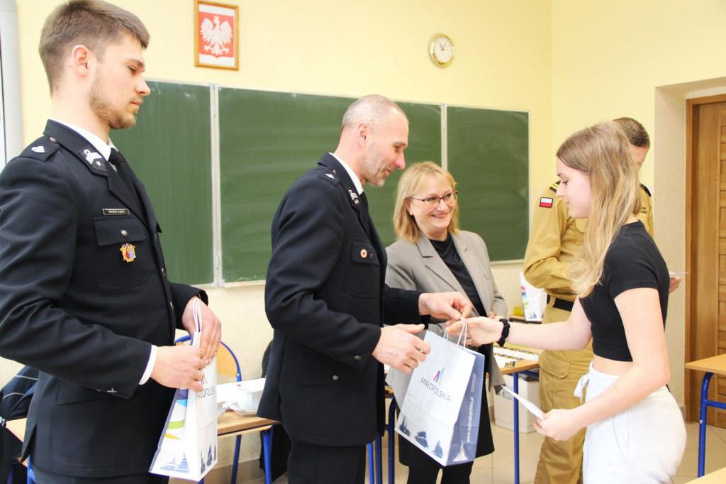 Eliminacje Turnieju Wiedzy Pożarniczej w Bieczu i Sękowej