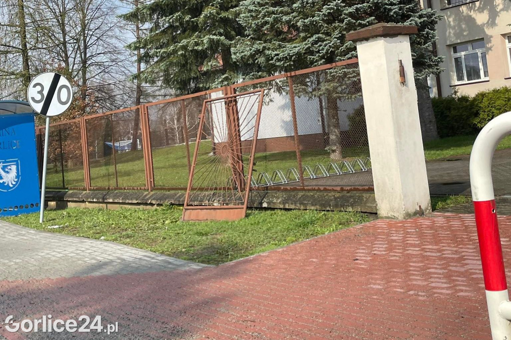 Dyngusowe żarty to czasem akty wandalizmu