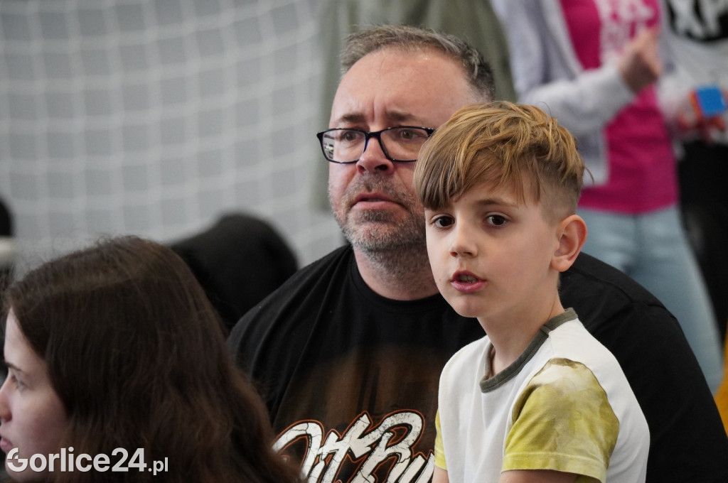 Kostka Rubika. Mistrzowski Turniej w Speedcubingu