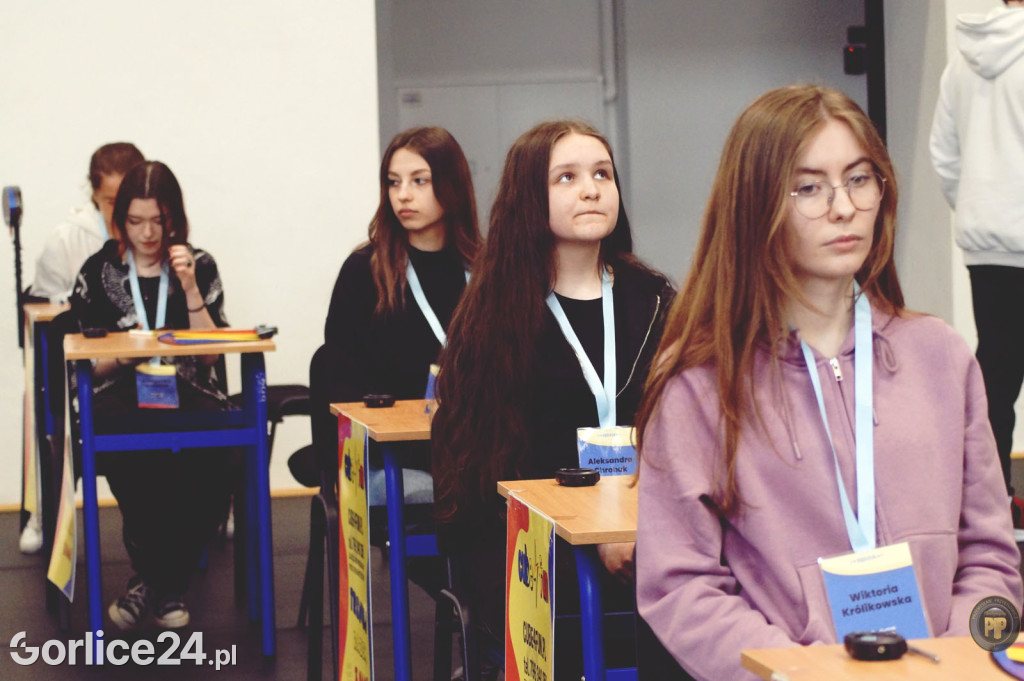 Kostka Rubika. Mistrzowski Turniej w Speedcubingu