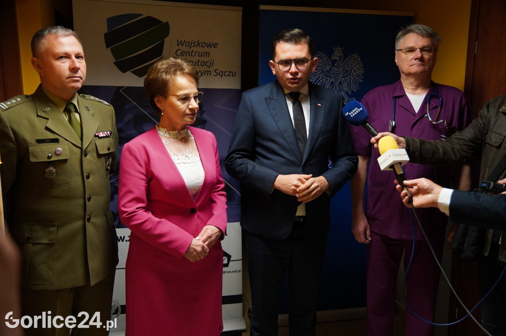 Gorlice. Wojewoda na starcie kwalifikacji wojskowej.