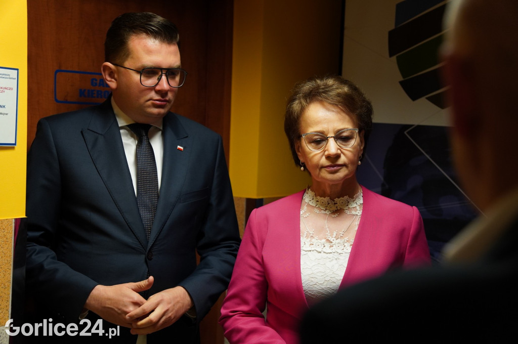 Gorlice. Wojewoda na starcie kwalifikacji wojskowej.