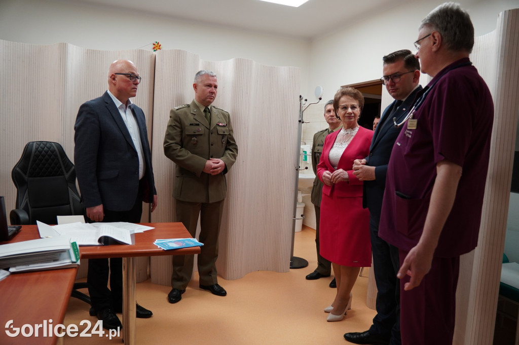 Gorlice. Wojewoda na starcie kwalifikacji wojskowej.