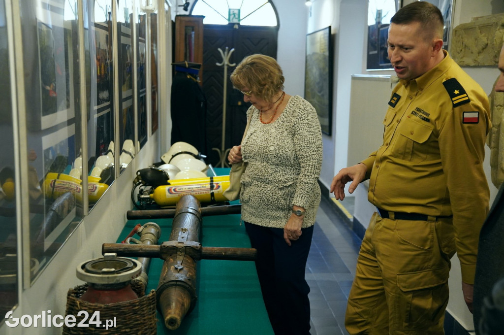 Strażacy mają swoją wystawę w Muzeum PTTK (28.04.)