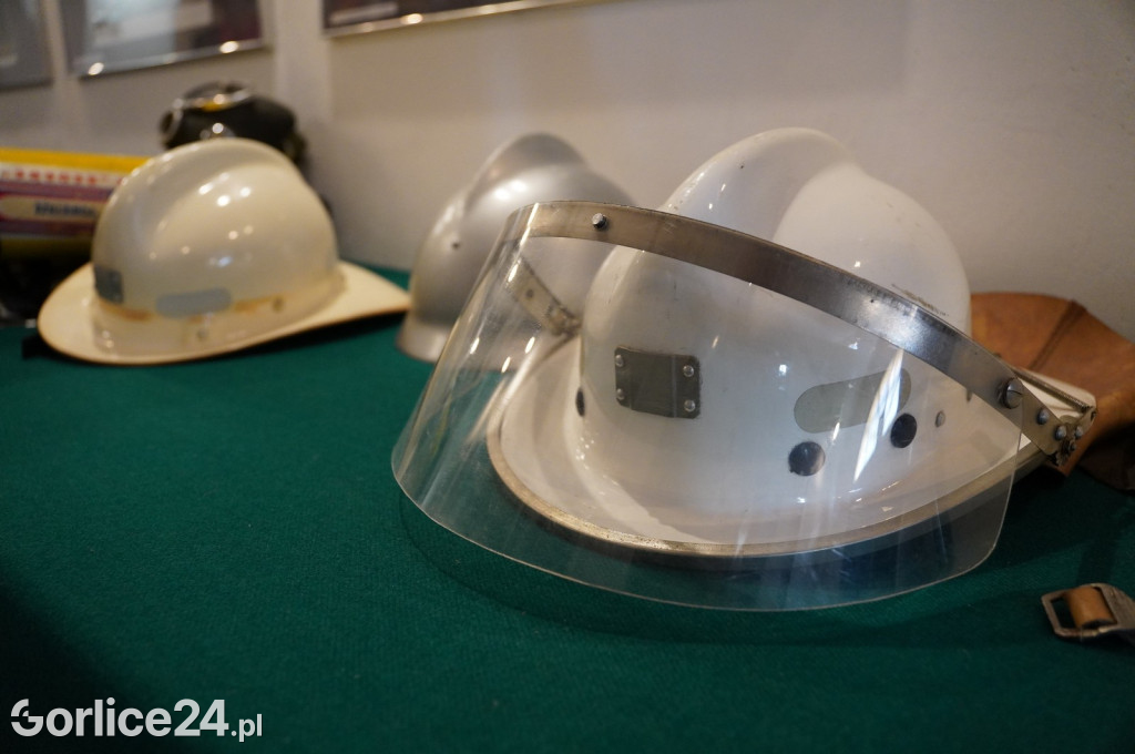 Strażacy mają swoją wystawę w Muzeum PTTK (28.04.)