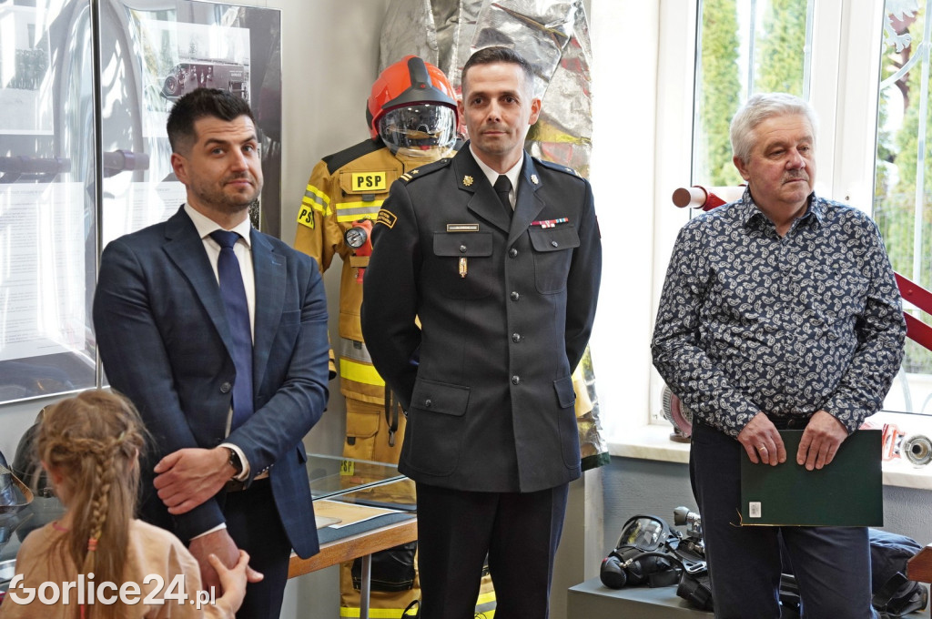 Strażacy mają swoją wystawę w Muzeum PTTK (28.04.)