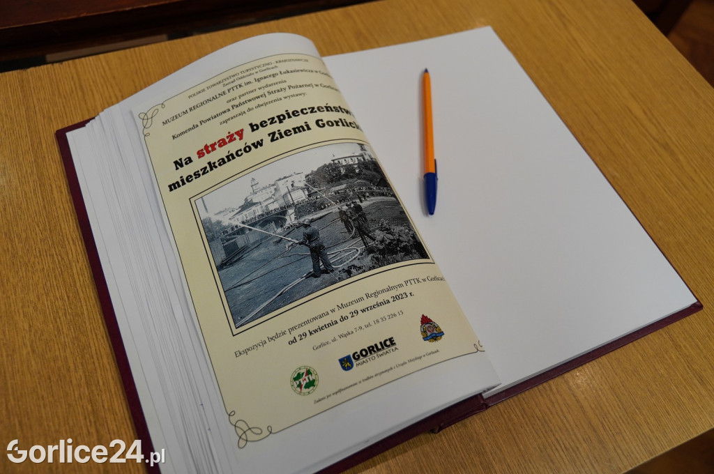 Strażacy mają swoją wystawę w Muzeum PTTK (28.04.)