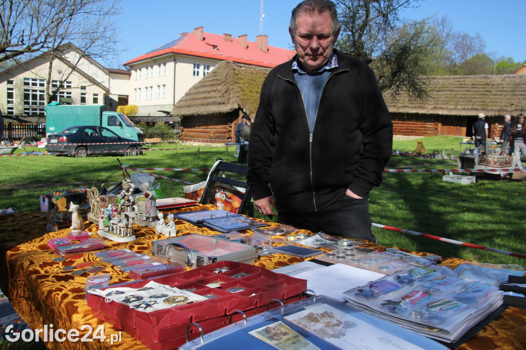 Pogórzańskie Targowisko Staroci w Szymbarku